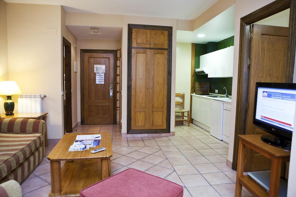 Hotel Apartamentos Trevenque Сьерра-Невада Экстерьер фото